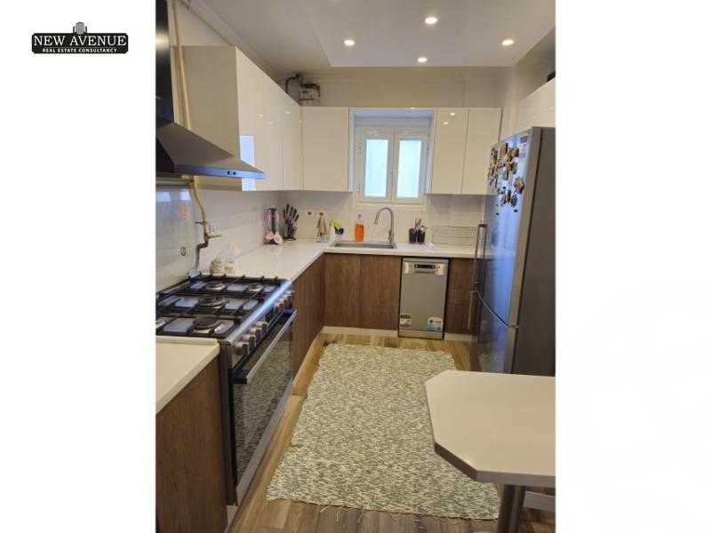 https://aqarmap.com.eg/ar/listing/6151851-for-sale-cairo-new-cairo-compounds-the-square