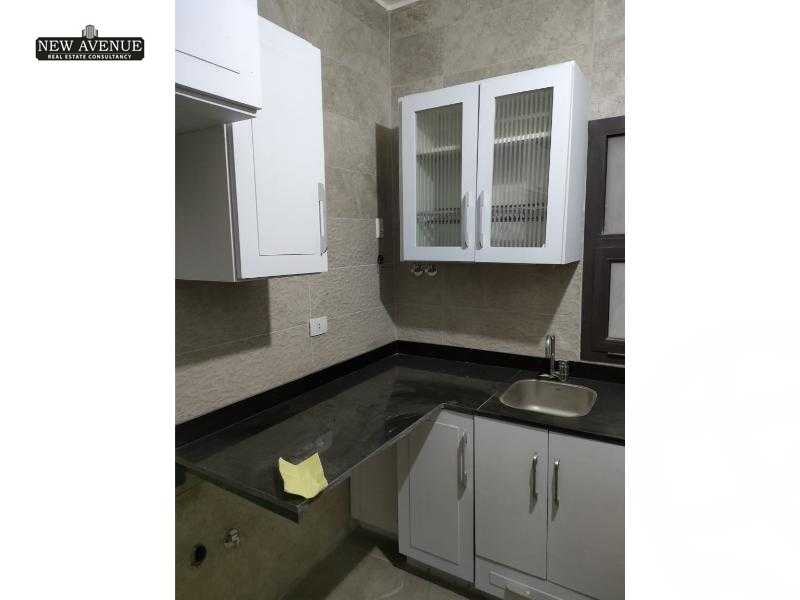 https://aqarmap.com.eg/ar/listing/6152984-for-rent-cairo-new-cairo-compounds-fifth-square