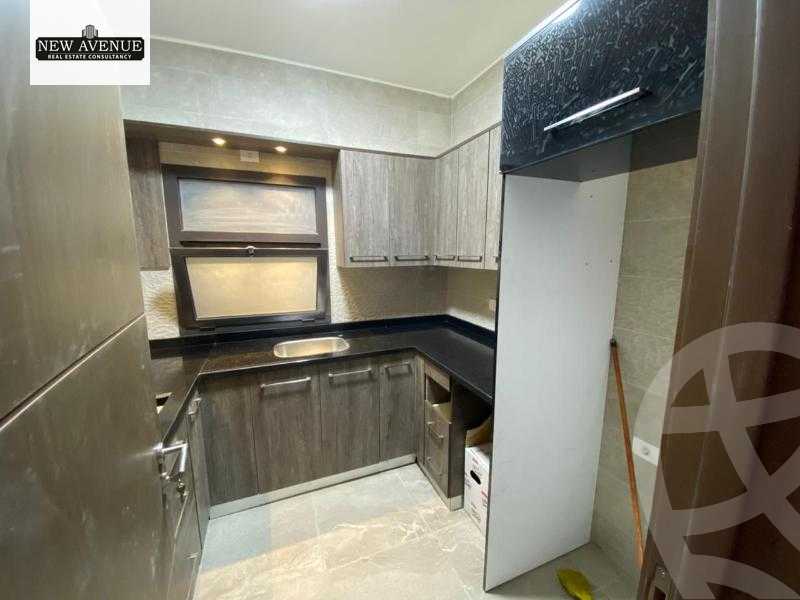 https://aqarmap.com.eg/ar/listing/6152999-for-rent-cairo-new-cairo-compounds-mwn-ryzydns-lmrsm-llttwyr