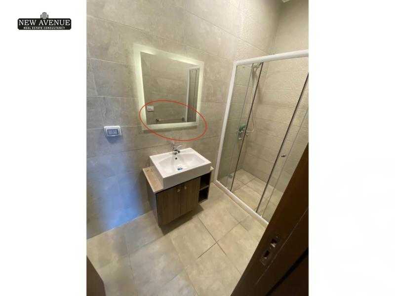 https://aqarmap.com.eg/ar/listing/6152999-for-rent-cairo-new-cairo-compounds-mwn-ryzydns-lmrsm-llttwyr