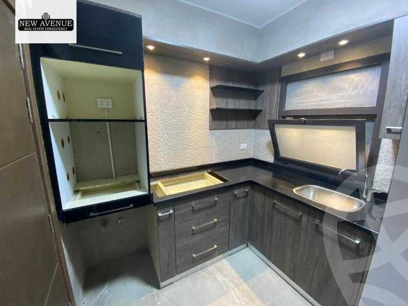 https://aqarmap.com.eg/ar/listing/6152999-for-rent-cairo-new-cairo-compounds-mwn-ryzydns-lmrsm-llttwyr