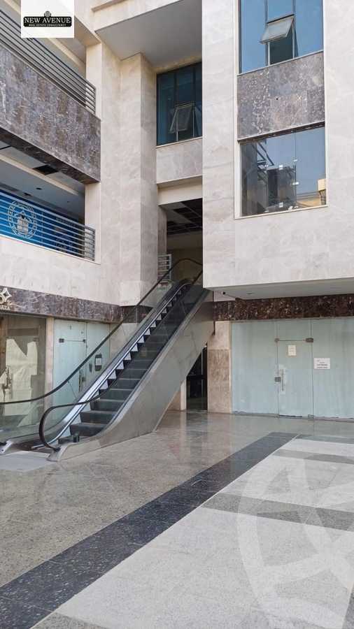 https://aqarmap.com.eg/ar/listing/6153732-for-rent-cairo-new-cairo-compounds-clove-mall-meamar