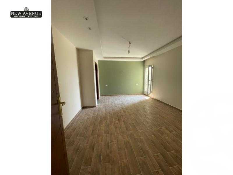https://aqarmap.com.eg/ar/listing/6154487-for-rent-cairo-new-cairo-compounds-mountain-view-hyde-park
