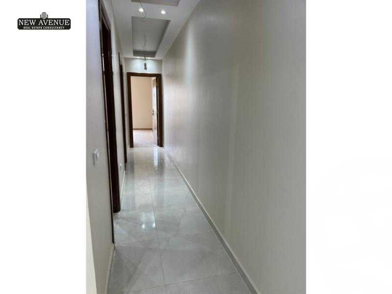 https://aqarmap.com.eg/ar/listing/6154487-for-rent-cairo-new-cairo-compounds-mountain-view-hyde-park