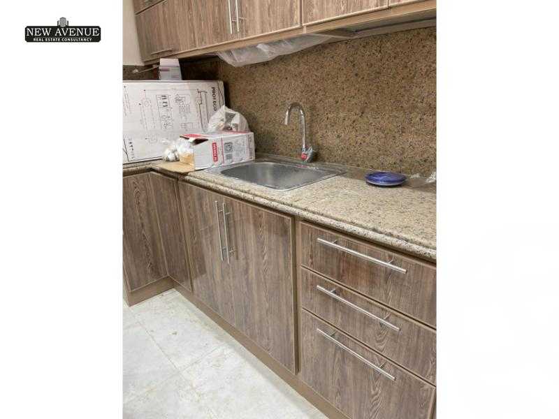 https://aqarmap.com.eg/ar/listing/6154487-for-rent-cairo-new-cairo-compounds-mountain-view-hyde-park