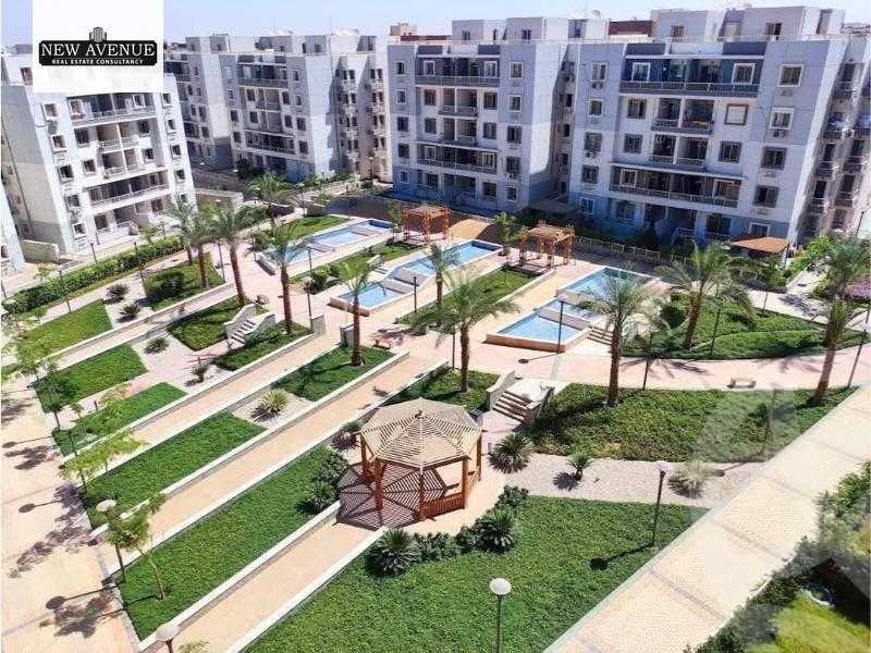 https://aqarmap.com.eg/en/listing/6154639-for-sale-cairo-new-cairo-compounds-jyd