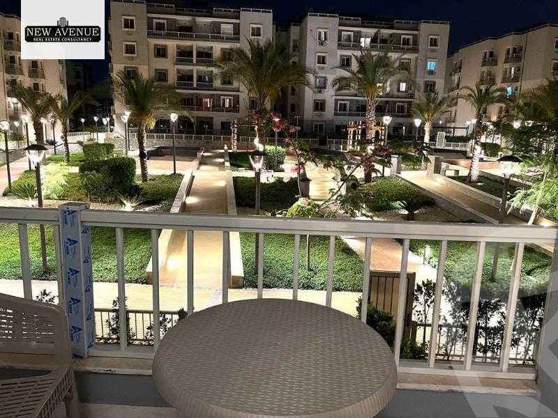 https://aqarmap.com.eg/en/listing/6154639-for-sale-cairo-new-cairo-compounds-jyd
