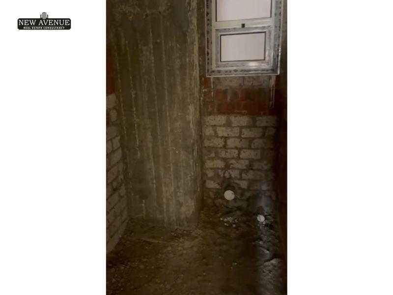 https://aqarmap.com.eg/ar/listing/6154762-for-sale-cairo-new-cairo-lmstqbl-syty-compounds-neopolis