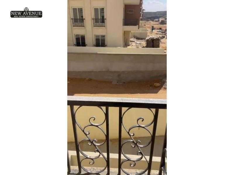https://aqarmap.com.eg/ar/listing/6154762-for-sale-cairo-new-cairo-lmstqbl-syty-compounds-neopolis