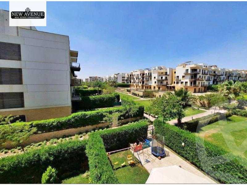 https://aqarmap.com.eg/en/listing/6157469-for-sale-cairo-el-sheikh-zayed-city-compounds-kmbwnd-wyst-twn-swdyk