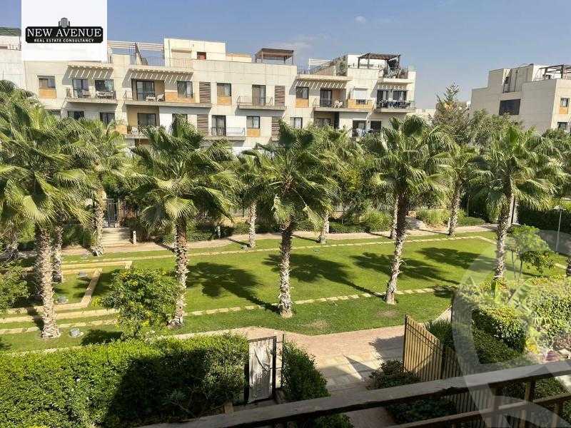 https://aqarmap.com.eg/en/listing/6157469-for-sale-cairo-el-sheikh-zayed-city-compounds-kmbwnd-wyst-twn-swdyk