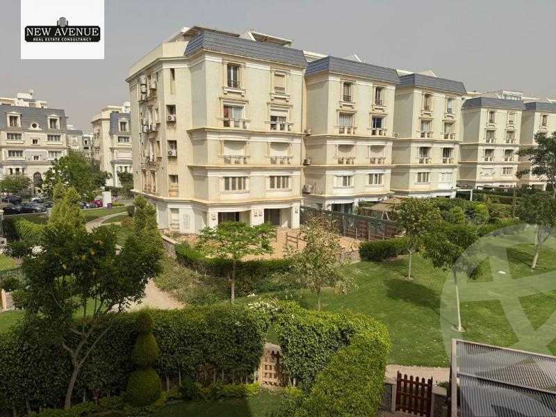 https://aqarmap.com.eg/ar/listing/6157722-for-sale-cairo-new-cairo-compounds-mountain-view-hyde-park