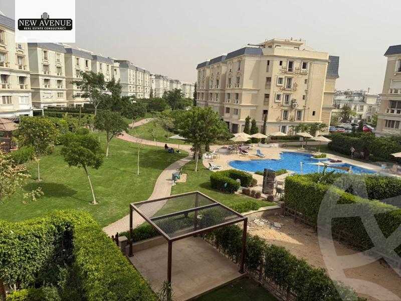 https://aqarmap.com.eg/ar/listing/6157722-for-sale-cairo-new-cairo-compounds-mountain-view-hyde-park