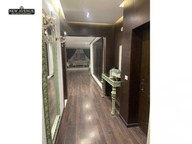 https://aqarmap.com.eg/ar/listing/6165543-for-sale-cairo-new-cairo-compounds-mountain-view-hyde-park