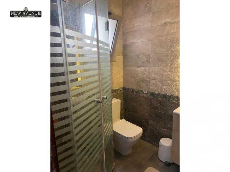 https://aqarmap.com.eg/en/listing/6165680-for-sale-cairo-new-cairo-compounds-moon-valley