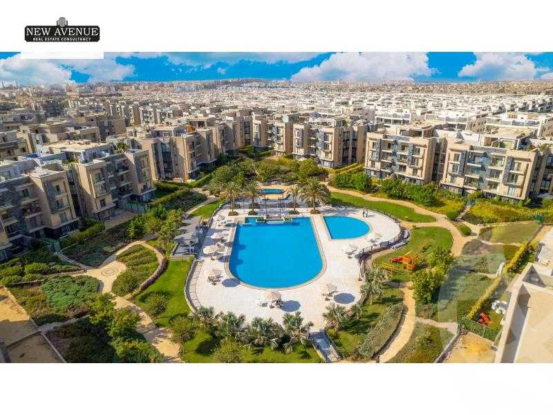 https://aqarmap.com.eg/en/listing/6165680-for-sale-cairo-new-cairo-compounds-moon-valley