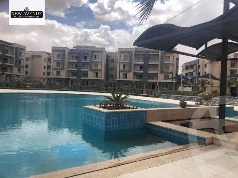 https://aqarmap.com.eg/en/listing/6167190-for-sale-cairo-new-cairo-compounds-moon-valley