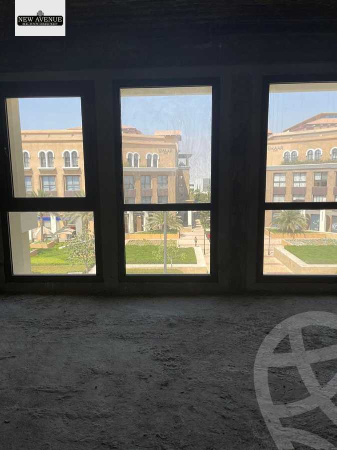https://aqarmap.com.eg/ar/listing/6169936-for-rent-cairo-new-cairo-compounds-mivida-mivida-business-park-emaar