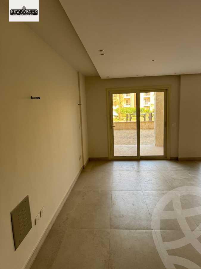 https://aqarmap.com.eg/ar/listing/6173478-for-sale-cairo-new-cairo-compounds-stwn-ryzydns-by-ar-y-llttwyr