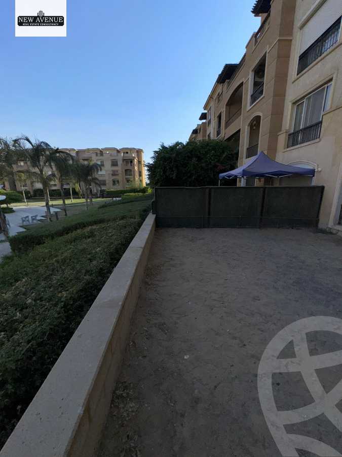 https://aqarmap.com.eg/ar/listing/6173478-for-sale-cairo-new-cairo-compounds-stwn-ryzydns-by-ar-y-llttwyr