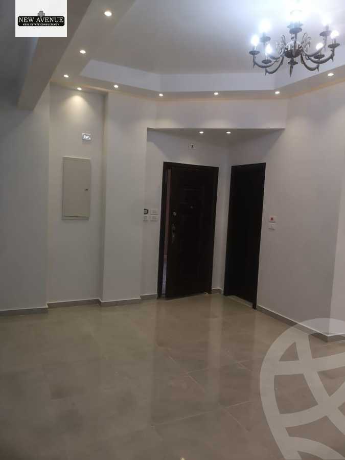 https://aqarmap.com.eg/en/listing/6175912-for-sale-cairo-new-cairo-first-settlement-mhwr-mstfy-kml