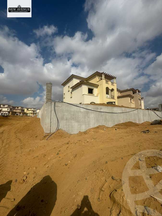 https://aqarmap.com.eg/en/listing/6176103-for-sale-cairo-new-cairo-compounds-city-gate-sapphire-city-gate