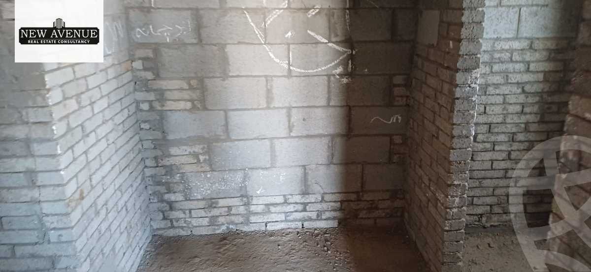 https://aqarmap.com.eg/en/listing/6176258-for-sale-cairo-new-cairo-compounds-mountain-view-hyde-park