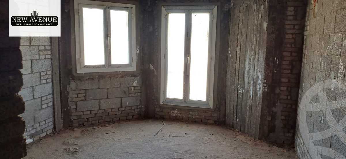 https://aqarmap.com.eg/en/listing/6176258-for-sale-cairo-new-cairo-compounds-mountain-view-hyde-park