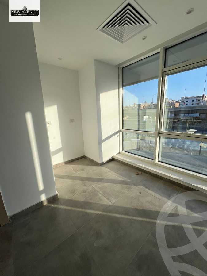 https://aqarmap.com.eg/ar/listing/6177833-for-rent-cairo-el-sheikh-zayed-city-compounds-kmbwnd-fyldj-wyst-dr-llttwyr