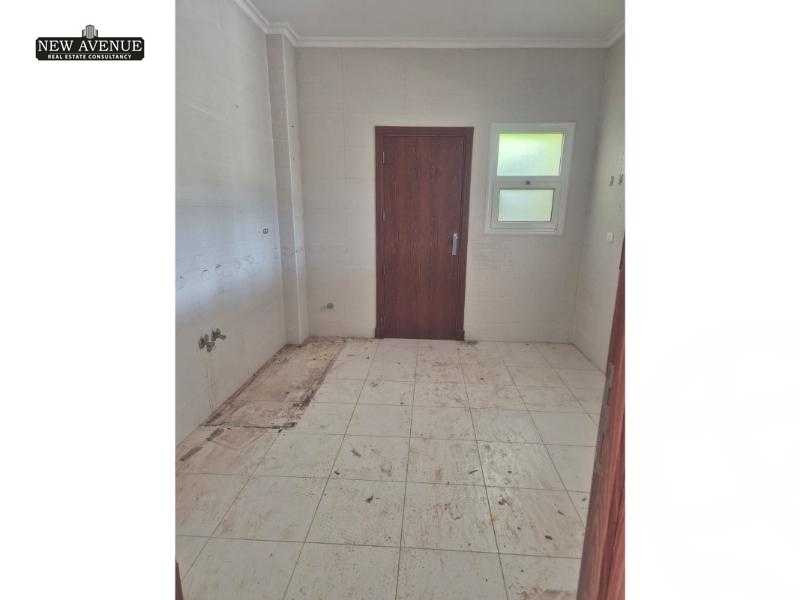 https://aqarmap.com.eg/ar/listing/6180473-for-sale-north-coast-resorts-amwaj-amwaj-1