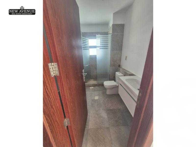 https://aqarmap.com.eg/ar/listing/6180473-for-sale-north-coast-resorts-amwaj-amwaj-1
