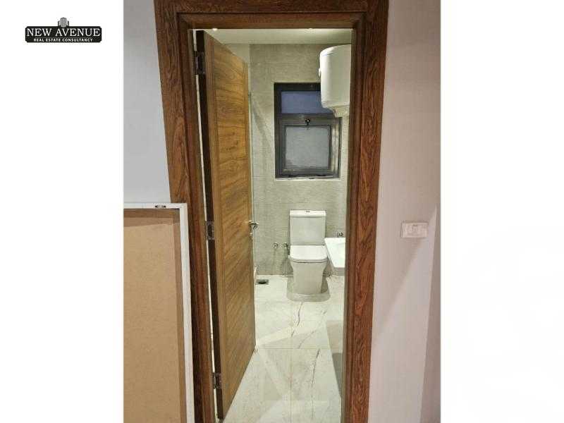 https://aqarmap.com.eg/ar/listing/6180766-for-sale-cairo-new-cairo-compounds-eastown-eastown-parks