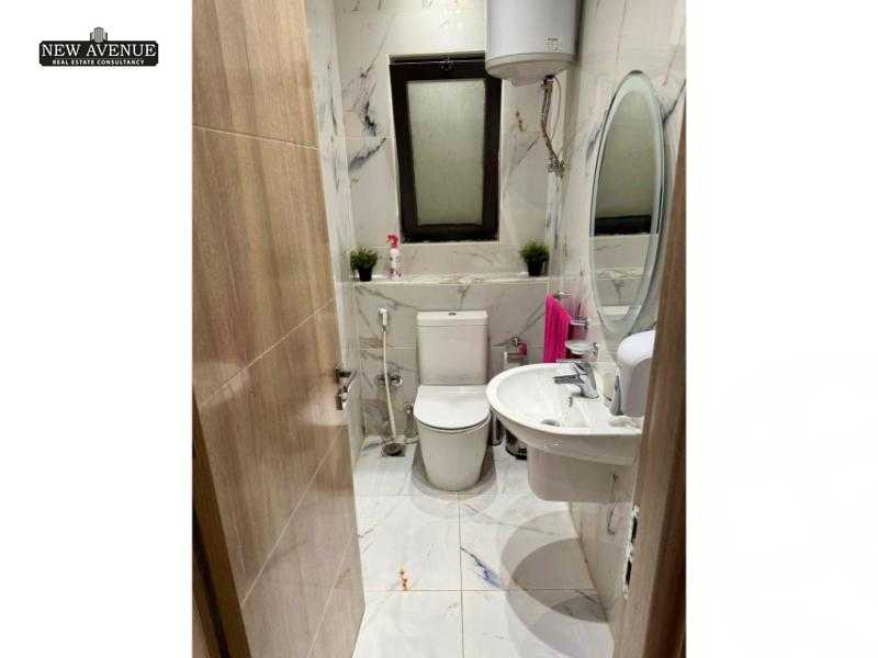 https://aqarmap.com.eg/en/listing/6182550-for-sale-cairo-new-cairo-compounds-lakeview-residence