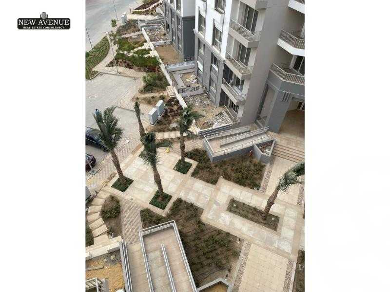 https://aqarmap.com.eg/en/listing/6186197-for-sale-cairo-new-cairo-compounds-hyde-park-park-corner-hyde-park