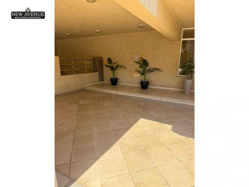 https://aqarmap.com.eg/en/listing/6186735-for-sale-cairo-new-cairo-compounds-the-square