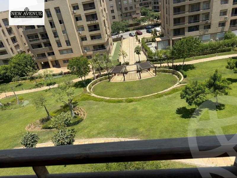 https://aqarmap.com.eg/en/listing/6186735-for-sale-cairo-new-cairo-compounds-the-square
