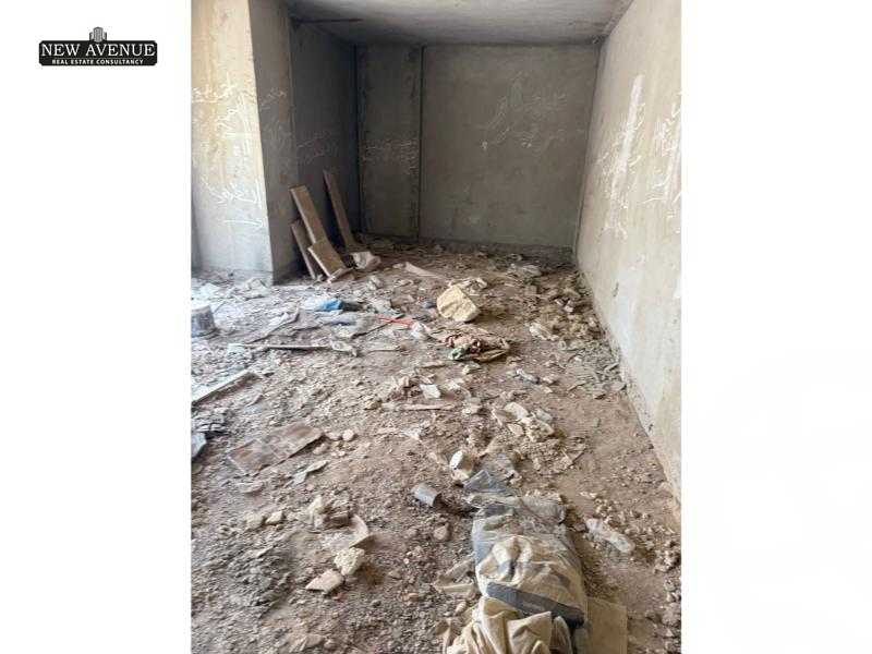 https://aqarmap.com.eg/ar/listing/6186785-for-sale-cairo-new-cairo-compounds-the-square