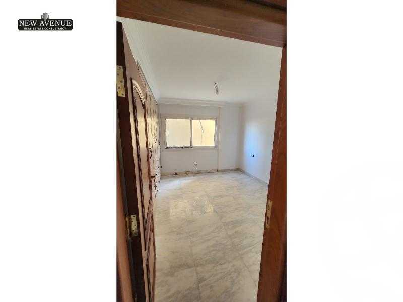 https://aqarmap.com.eg/ar/listing/6187198-for-sale-cairo-new-cairo-compounds-the-square