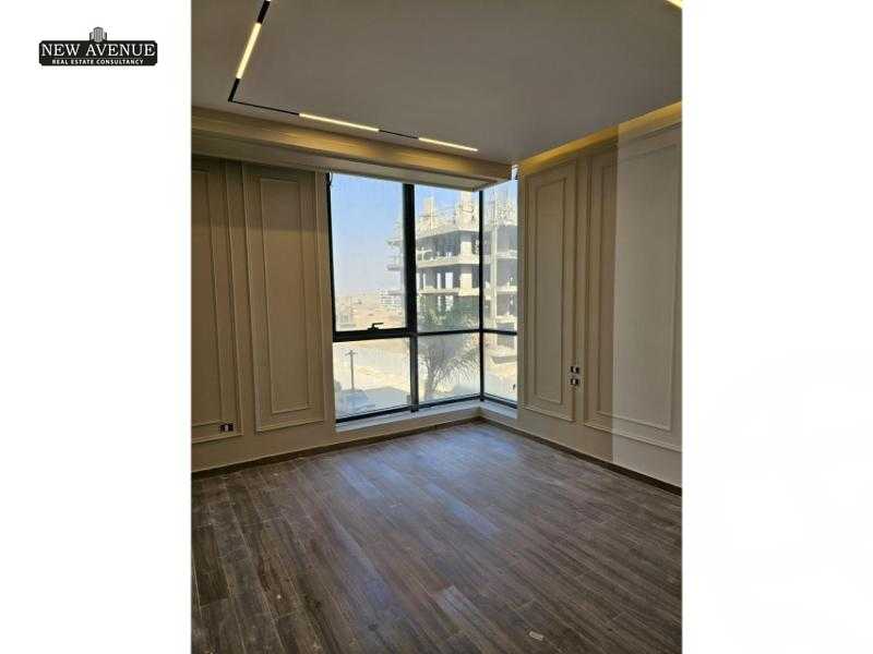 https://aqarmap.com.eg/ar/listing/6187245-for-sale-cairo-new-cairo-compounds-el-patio-oro
