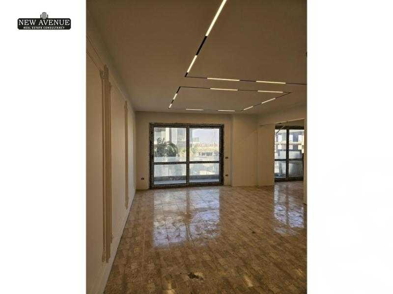 https://aqarmap.com.eg/ar/listing/6187245-for-sale-cairo-new-cairo-compounds-el-patio-oro