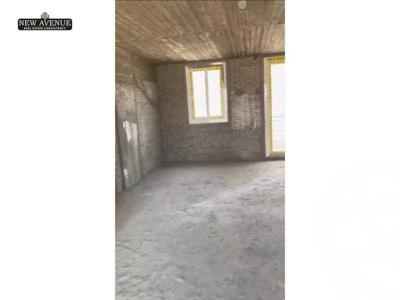 https://aqarmap.com.eg/ar/listing/6187305-for-sale-cairo-new-cairo-compounds-tag-city-shalya-taj-city