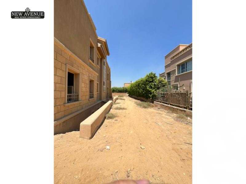 https://aqarmap.com.eg/en/listing/6189102-for-sale-cairo-new-cairo-compounds-byljyw