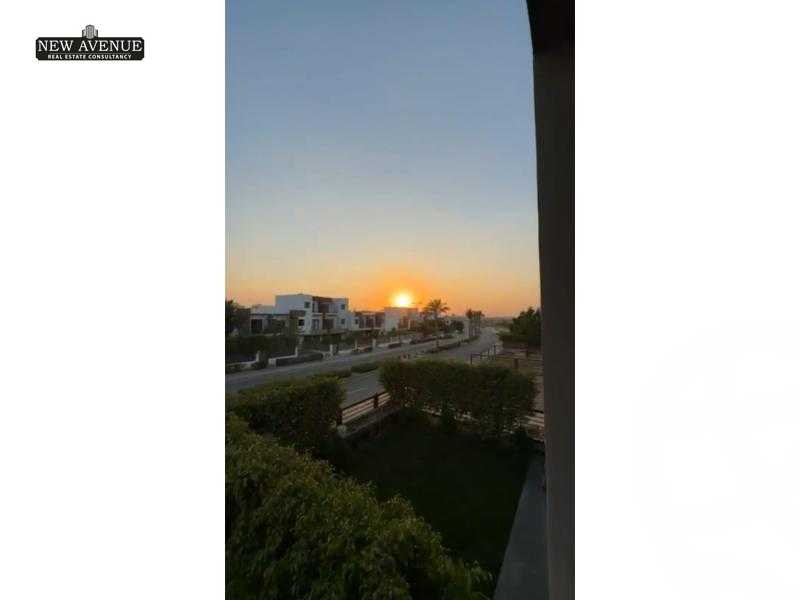 https://aqarmap.com.eg/ar/listing/6189853-for-sale-cairo-new-cairo-compounds-hyde-park-park-corner-hyde-park