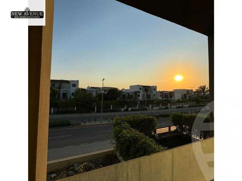https://aqarmap.com.eg/ar/listing/6189853-for-sale-cairo-new-cairo-compounds-hyde-park-park-corner-hyde-park