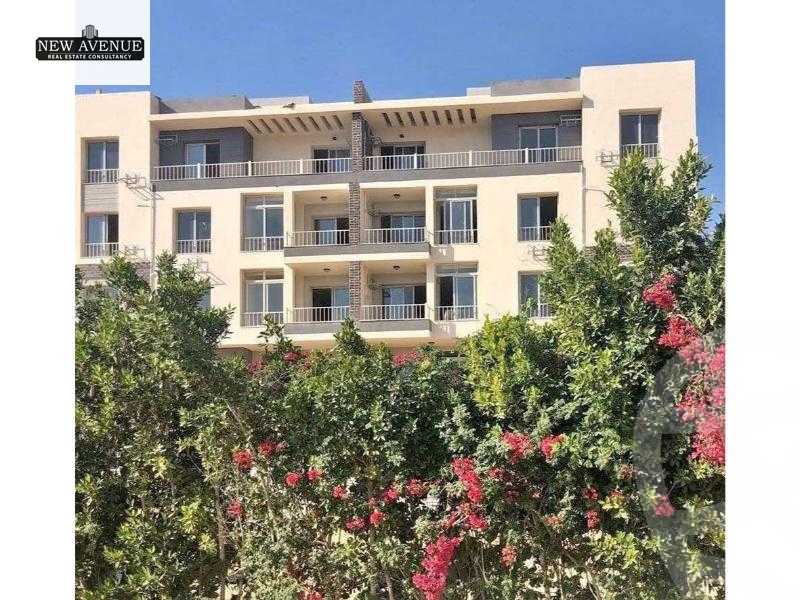 https://aqarmap.com.eg/ar/listing/6189927-for-sale-cairo-new-cairo-compounds-jyd