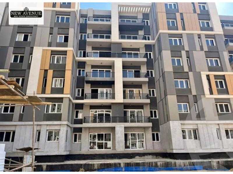 https://aqarmap.com.eg/ar/listing/6189962-for-sale-cairo-new-cairo-lmstqbl-syty-compounds-park-226-haptown-hassan-allam