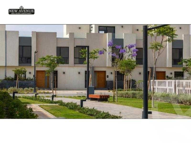 https://aqarmap.com.eg/ar/listing/6190516-for-sale-cairo-el-shorouk-compounds-al-burouj-compound-imkan
