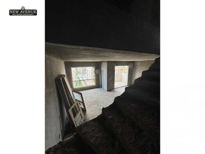 https://aqarmap.com.eg/ar/listing/6190791-for-sale-cairo-new-cairo-compounds-stwn-ryzydns-by-ar-y-llttwyr