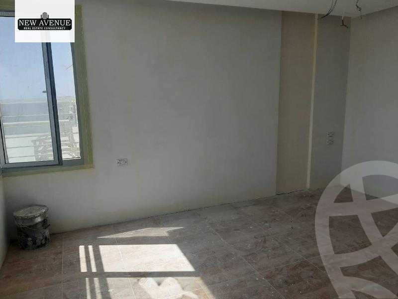 https://aqarmap.com.eg/ar/listing/6191663-for-sale-cairo-new-cairo-compounds-kmbwnd-fyldj-jyt-blm-hylz