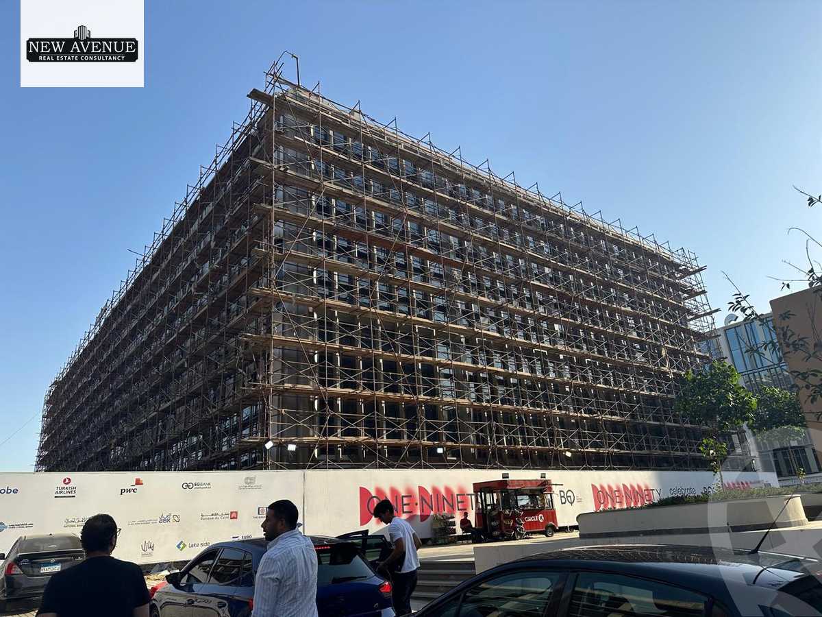 https://aqarmap.com.eg/en/listing/6198309-for-sale-cairo-new-cairo-compounds-wn-nynty-mwl-lndmrk-sbwr-business-quarter-one-ninety-mall